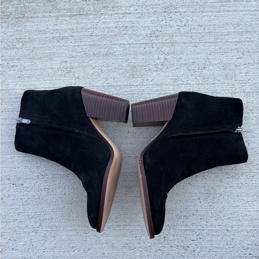 sam edelman black suede ankle boots block heel minimalist western booties 6.5